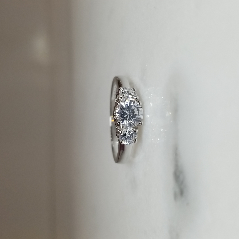 Three Stone Ring - image 1